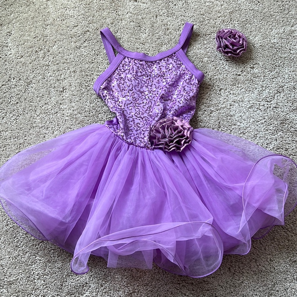 Weissman IC girl’s dance costume